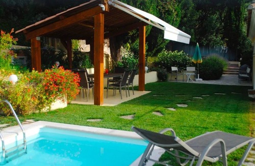 Beaulieu-sur-Mer Villa | Beautiful Villa overlooking the bay with heated pool & A/C short walk to the Sea