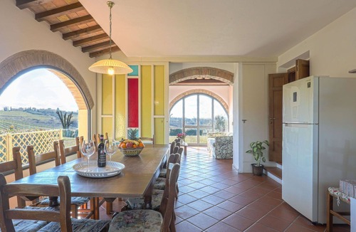 Scandicci House | Beautiful villa for 16 people with private pool, WIFI, TV, patio, pets allowed and panoramic view
