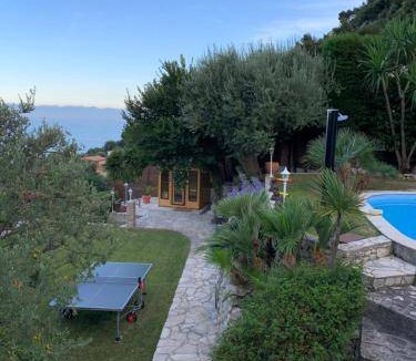 La Turbie Bed & Breakfast | Bed and breakfast ∙ 2 guests