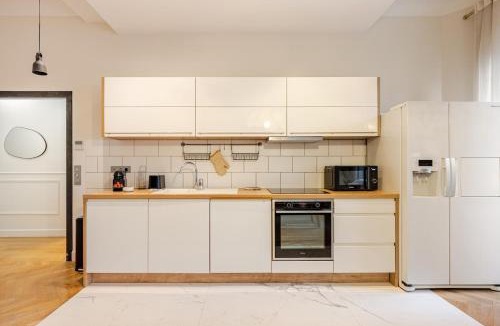 Carabacel Apartment | Bella Nissa Bnb - AC wifi - cosy - 2 bedrooms