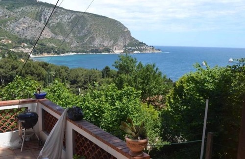 Eze Apartment | Between Monaco & St Jean Cap Ferrat, Eze bord de Mer, 200 m from the beach