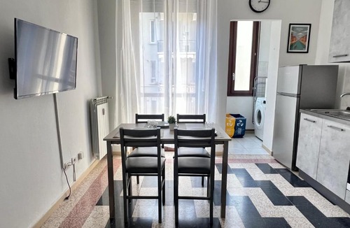 Acquabella Apartment | BIG Flat Goldoni - Duomo M4 Linate