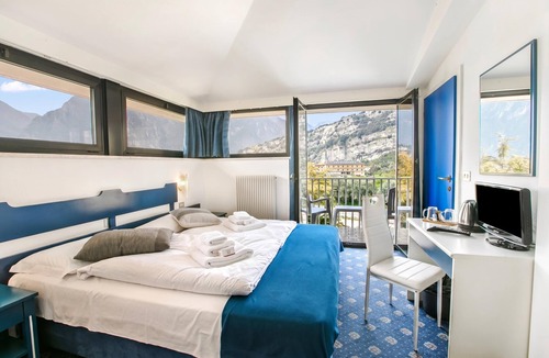 Torbole sul Garda Hotel | Bike And Wind Hotel Villa Maria