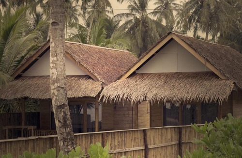 Katiet Villa | Bintang Left Homestay Mentawai