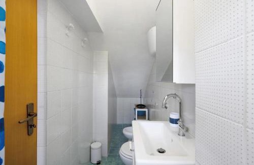 Erchie Apartment | Blue & Green Apartments
