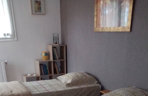Contes House | blue shutters Homestay rooms with private access