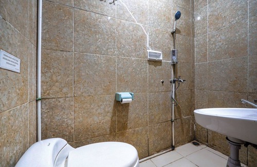 Bogor Tengah House | Bogor Guesthouse by ARBA