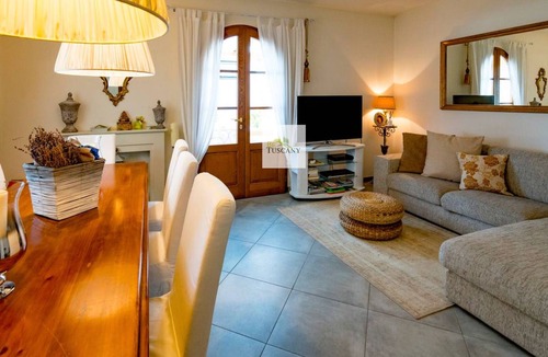Querceta Villa | Book directly at BeTuscany.com for a better price offer
