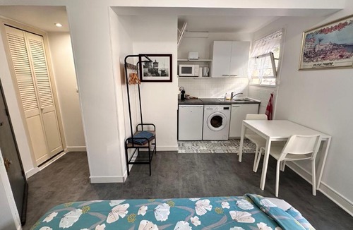 Gambetta Apartment | Bottéro, studio climatisé