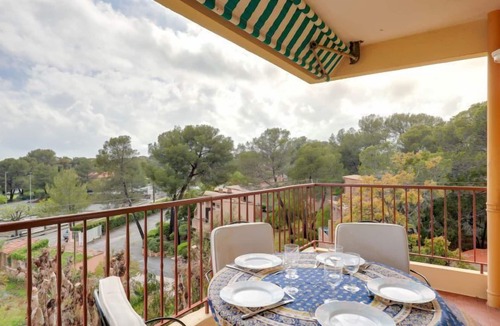 Boulouris-sur-Mer Apartment | Boulouris Mimosa by Interhome