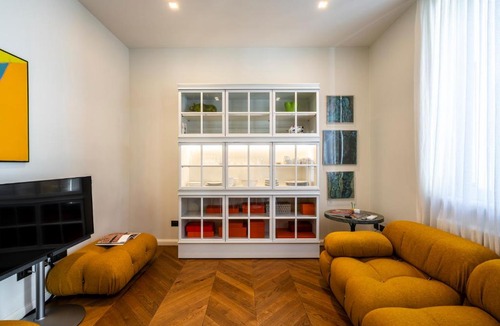 Santo Spirito Apartment | Boutique Villa "Burchiello" with terrace on Green view