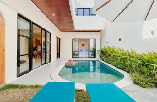 Kesiman Villa | Brandnew Beachside Luxury 3BR Mediterranean Sanur