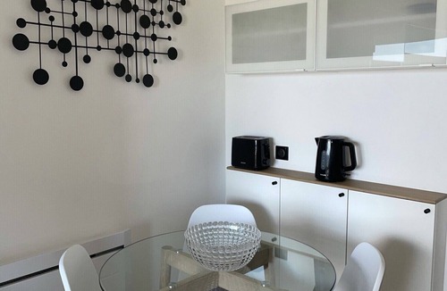 La Croix des Gardes Apartment | Breathtaking. Cannes