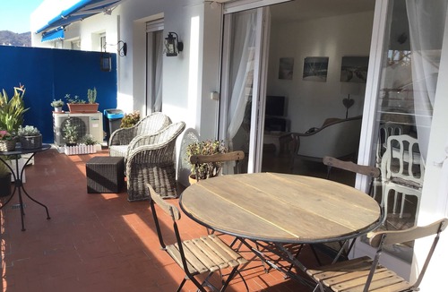 La Bocca Apartment | Bright Cannes F3 at 5mn beach 2 mn shops garage appt 2 ch 1 Sdb 4 pers 76m2