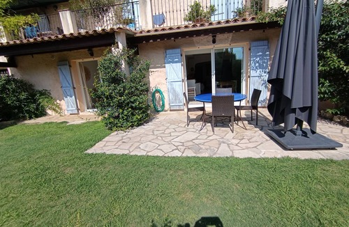 Le Rouret House | Bright house with private pool perfect family vacation