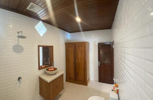 Sebatu Bed & Breakfast | Bupon house cempaka room