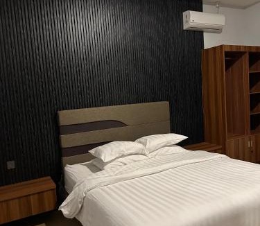 Dinoyo Hotel | Bwalk Hotel & Villa Malang