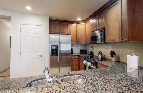 Reunion Apartment | Cabana Villa at Reunion