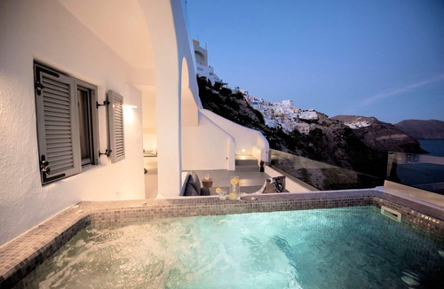 Oia Villa | Caldera Horizon Grand Cave Villa | Oia, Santorini | Private Terrace & Outdoor Hot Tub | Breathtaking Caldera Views | Traditional Cave-Style Luxury | Spacious & Elegant Retreat