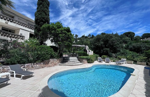 Les Issambres Villa | Californian-type villa with luxurious furnishings