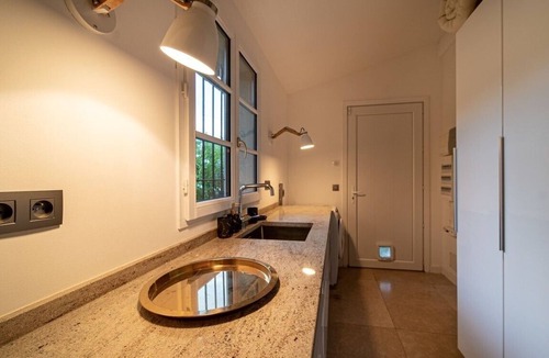 Tourrettes-sur-Loup House | Calm villa with swimming pool & garden, within easy walking distance to village