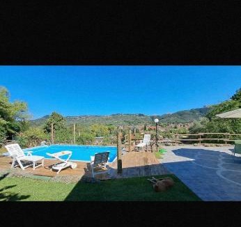 Stiava House | Camera in villa con piscina