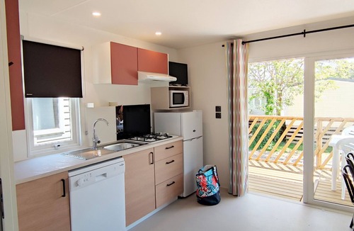 Saint-Raphael RV Rental | Camping Tikayan La Vallée du Paradis