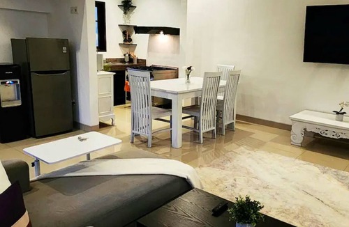Umalas House | Canggus Best Resort Home with Gym, Ice Bath, Washer&Dn