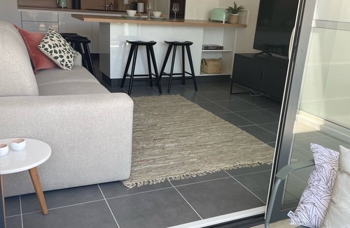 Riou - Petit Juas - Av de Grasse Apartment | Cannes, apartment with parking + terrace, 10 min walk from the beach