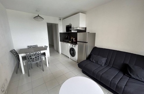 Cannes La Bocca Apartment | Cannes la Bocca: 2-Room Apartment with Terrace and Pools