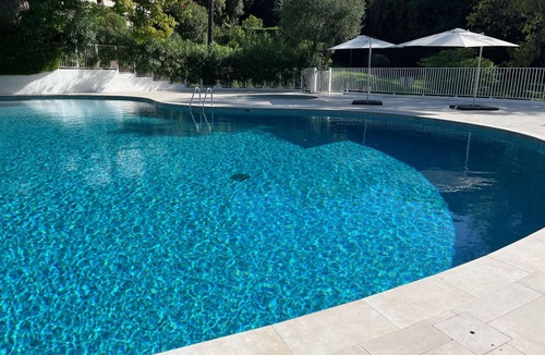California - Pezou Apartment | CANNES low California LUXURY T2 65M2, SWIMMING POOL, PARKING NEAR CROISETT
