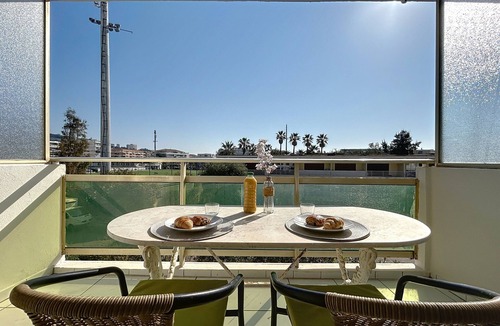 Pointe Croisette Apartment | Cannes: Palm Beach, quiet apartment, terrace, secure residence