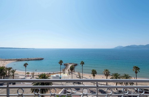 Le Suquet Apartment | Cannes – Suquet Sea View & Beach Access
