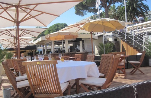 Cannes City Centre Apartment | CannesVacationRental by AmericanVacationLIving 1BR