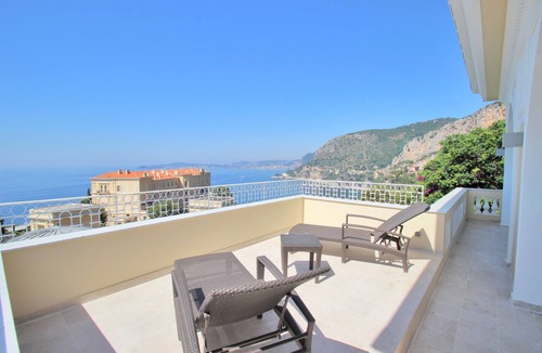 Cap d'Ail Villa | CAP D'AIL- NEAR MONACO VILLA 350m² 6 Bedrooms Pool
