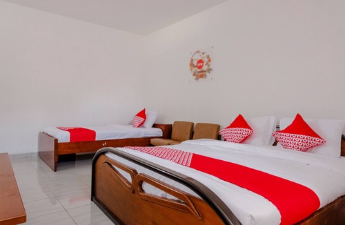 Patrang Hotel | Capital O 1176 J3 Residence Syariah