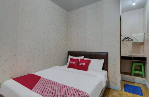 Tanjungsari Hotel | Capital O 3198 Sukomanunggal Inn