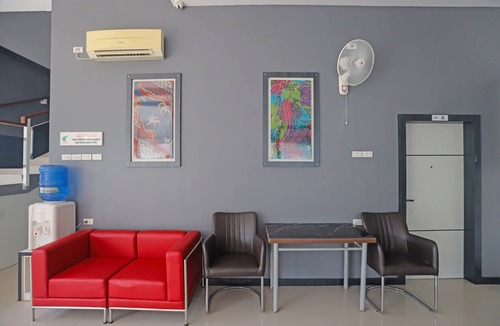 Banda Aceh Hotel | Capital O 92096 Kuala Ulee Lheue Residence Syariah
