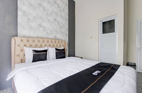 Wonosobo Hotel | Capital O Sudirto Villa Dan Homestay Dieng