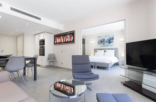Cannes City Centre Apartment | Carlton area: New 2 beds/2 baths