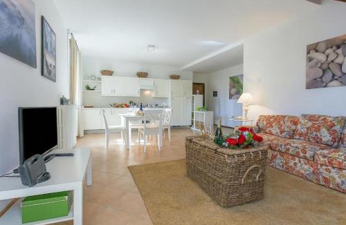 Varenna Apartment | Casa Al Prato Apt. F