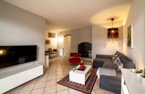 Mologno Apartment | Casa Campbell