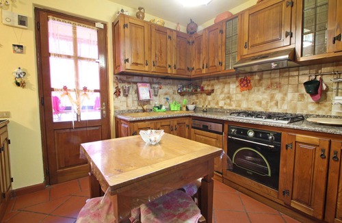 Pascoso House | Casa Maresa in Garfagnana with Private Pool, Garten, WIFI & SAT TV