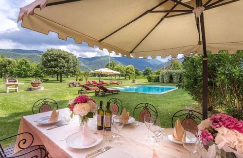 Badia Cantignano Apartment | CASA MATTEUCCI .