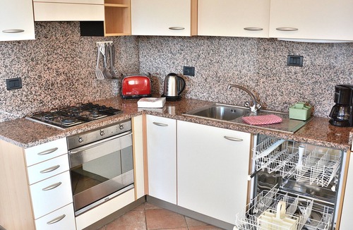 Costermano Apartment | Casa Montegolo With Pool And Lake View
