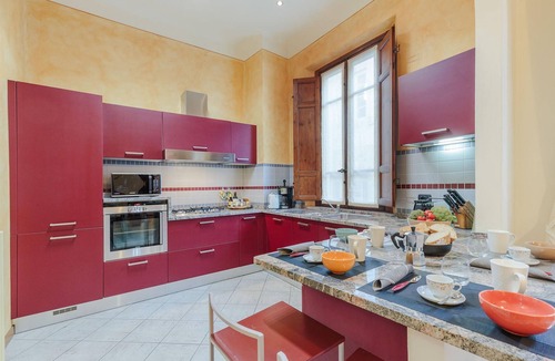 Lucca Historical Center Apartment | Casa Rosemary in Lucca