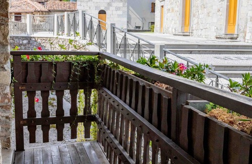 Moruzzo Apartment | 'Casa Torre Del Gruagno' Apartment with Mountain View, Private Terrace and Wi-Fi