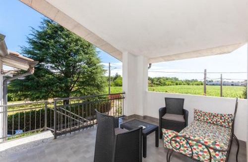 Carbonate Apartment | Casa vacanze con piscina e terrazza ,vicino Como, Milano e Svizzera