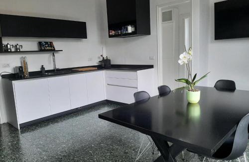 Monate House | Casa vacanze I Due Tigli