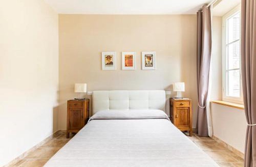 Santa Maria del Giudice House | Casal delle Rondini